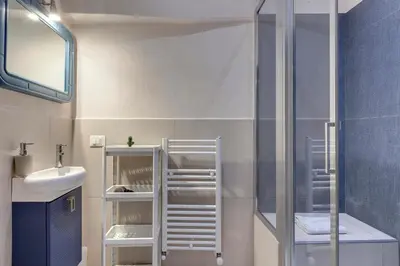 Bagno di Orto Apartment by Mamo Florence
