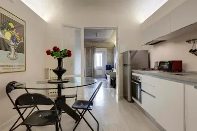 Cucina o angolo cottura di Orto Apartment by Mamo Florence