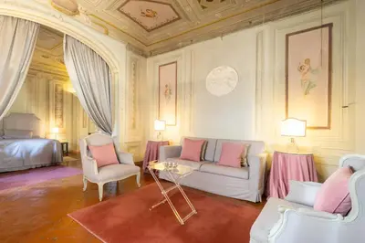 Letto o letti in una camera di Ricasoli Frescoes