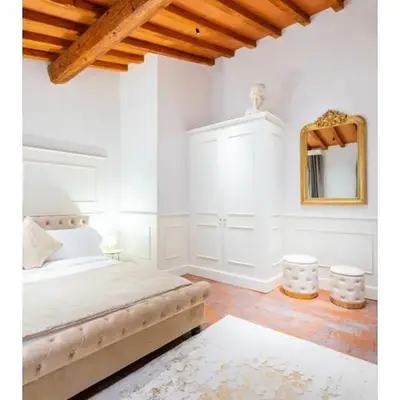 The bright window in Florence! Super centrale!