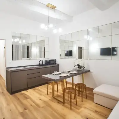 Luxury Suite - 5 minutes walk from the Duomo