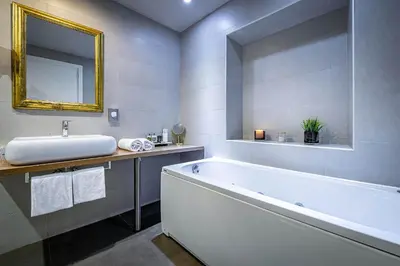 Bagno di Antico Centro Suite