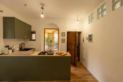 Cucina o angolo cottura di Elena's Apt with Lodge, near the Center