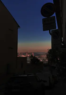 Alba o tramonto visti dall'interno dell'appartamento o dai dintorni