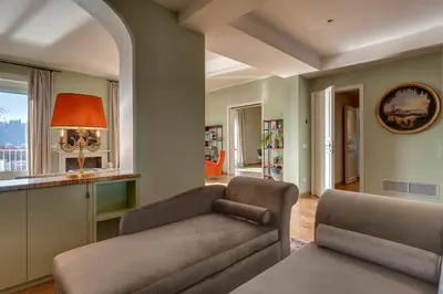 Area soggiorno di Vespucci Luxury Apartment with Amazing View by Mamo Florence