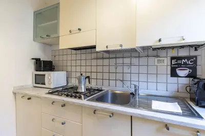 Cucina o angolo cottura di Duomo - Grazioso appartamento nel cuore di Firenze