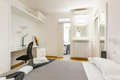 Letto o letti in una camera di GuestHost - Florence Cozy Apartment with Small Terrace