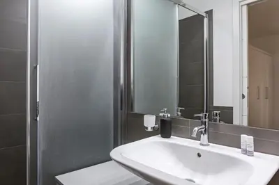 Bagno di GuestHost - Florence Cozy Apartment with Small Terrace