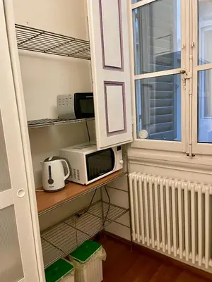 TV o dispositivi per l'intrattenimento presso Colonna