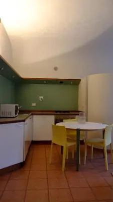 Cucina o angolo cottura di Central Quiet Apartment in Borgo Pinti AC WiFi