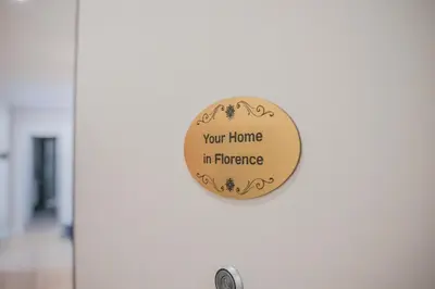 Certificato, attestato, insegna o altro documento esposto da Your Home in Florence with parking, 10 min from the center by Tram