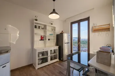 Cucina o angolo cottura di Central Penthouse with a view