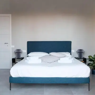 Florence Minimal Nest