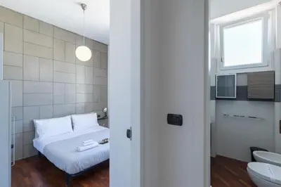 Letto o letti in una camera di Ale Apartment Castello Imperatore -Parking disponibile-
