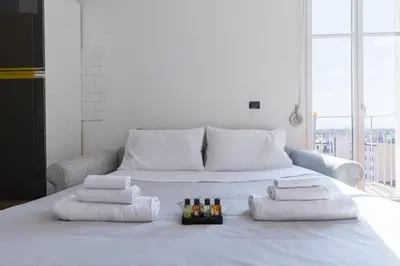 Letto o letti in una camera di Ale Apartment Castello Imperatore -Parking disponibile-