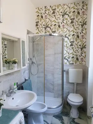 Bagno di Florence Home