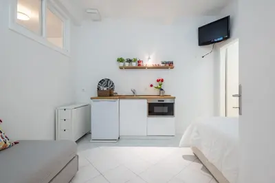 Cucina o angolo cottura di Belle Donne Apartment