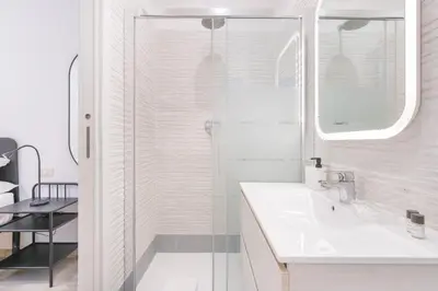 Bagno di Corte Santa Maria - Florence Dolce Vita