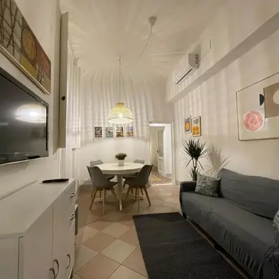Ambrogio 33 - three bedrooms three bathrooms