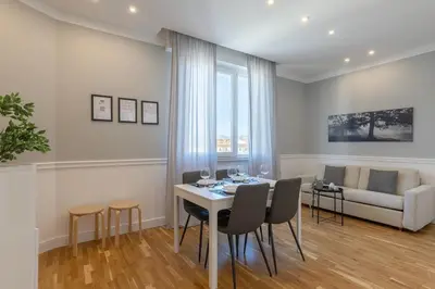 Area soggiorno di Careggi-Rifredi CHIC Apartment Tramvia-Parking
