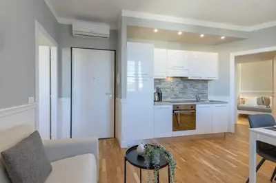 Cucina o angolo cottura di Careggi-Rifredi CHIC Apartment Tramvia-Parking
