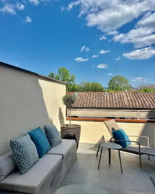 Area soggiorno di Cozy Loft In The Heart Of Florence