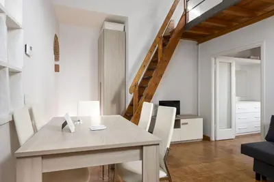 Planimetria di UNYCA - Florence University Apartment