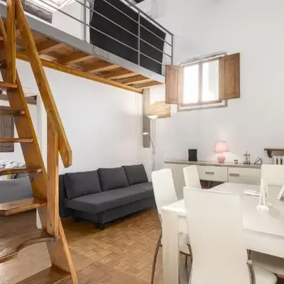 UNYCA - Florence University Apartment