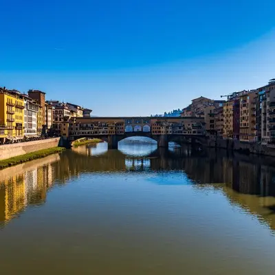 Vista sul fiume nelle vicinanze dell'appartamento