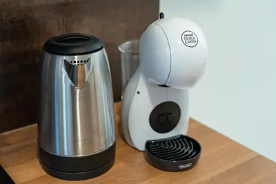 Set per la preparazione di tè e caffè presso Magnolie Art