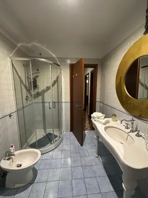 Bagno di Relais Madama Dorè