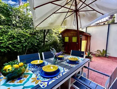 Giardino di Private Oasis Home with outdoor Piazza Libertà