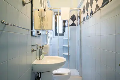 Bagno di Stadio Artemio Franchi - Tra Storia e Passione by Hôtea