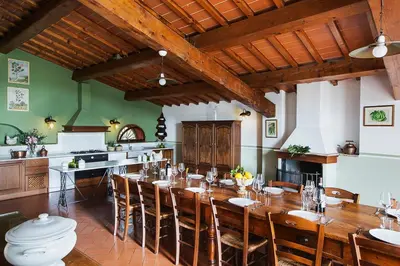 Ristorante o altro punto ristoro di Casavilla Rentals by Torre a Cona