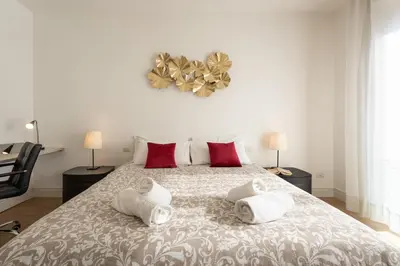 Letto o letti in una camera di Keys of Italy - Senese 31 - Elegant and Comfy Apt in Porta Romana