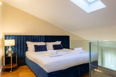 Letto o letti in una camera di Calzaiuoli Gold Private House with Terrace
