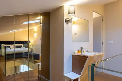 Letto o letti in una camera di Calzaiuoli Gold Private House with Terrace