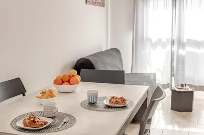 Cibo presso l'appartamento o nelle vicinanze