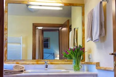 Bagno di Suite Luce at Villa Santa Lucia Nuova