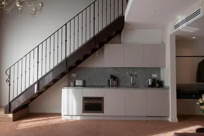 Cucina o angolo cottura di Palazzo Doni by Florence Art Apartments