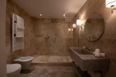 Bagno di Palazzo Doni by Florence Art Apartments