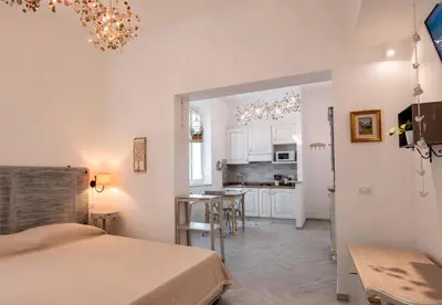 Cucina o angolo cottura di Lanza Apartment by Mamo Florence