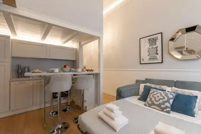 Cucina o angolo cottura di Florence Design apartment with large terrace