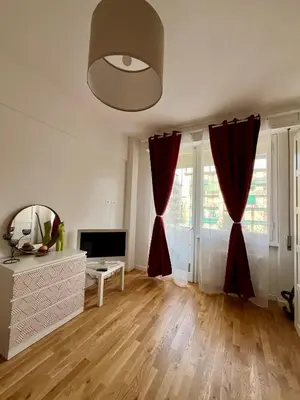 TV o dispositivi per l'intrattenimento presso Solely elegante Trilocale vicino Firenze