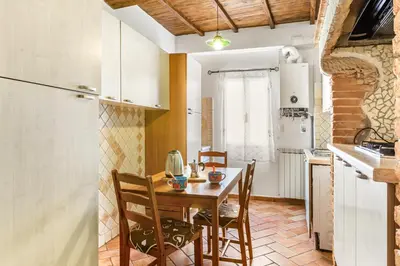Cucina o angolo cottura di GuestHost - San Giorgio Tiny Gem near Ponte Vecchio