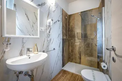 Bagno di Florence Ventuno B&B