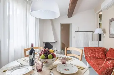 Area soggiorno di YD Giulietta penthouse with terrace