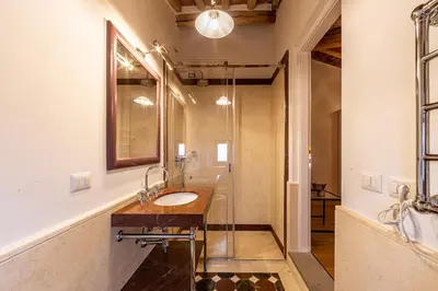 Bagno di Luxury Villa Acquaviva Firenze