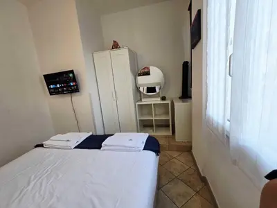 Letto o letti in una camera di Libertà Florence House-Ascensore-Lift-No ZTL
