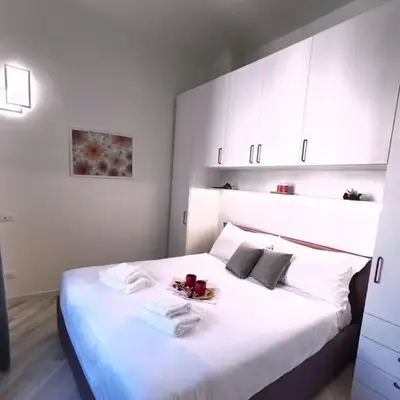 Del Re Florence Home